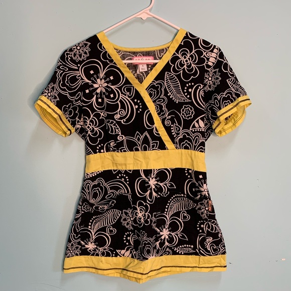 koi Tops - EUC KOI PRINT SCRUB TOP SIZE SMALL